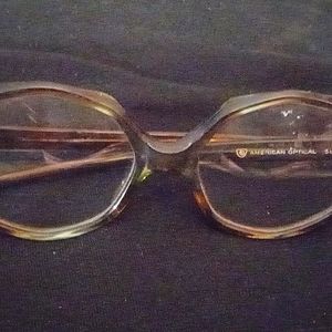 Vintage American Optical Round Tortoise Shell Eyeglasses Size 5 1/2